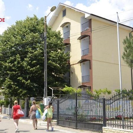 Vila Cu Livada كوستِنيست المظهر الخارجي الصورة